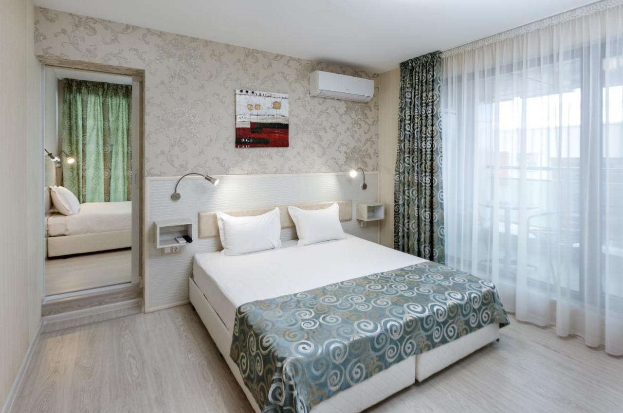 Hotel Capri بلوفديف المظهر الخارجي الصورة