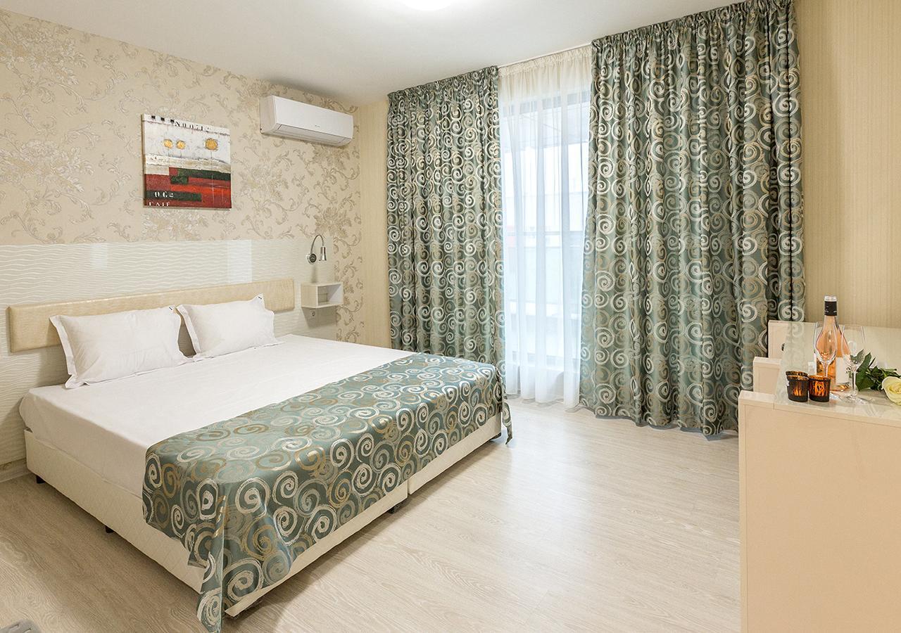 Hotel Capri بلوفديف المظهر الخارجي الصورة