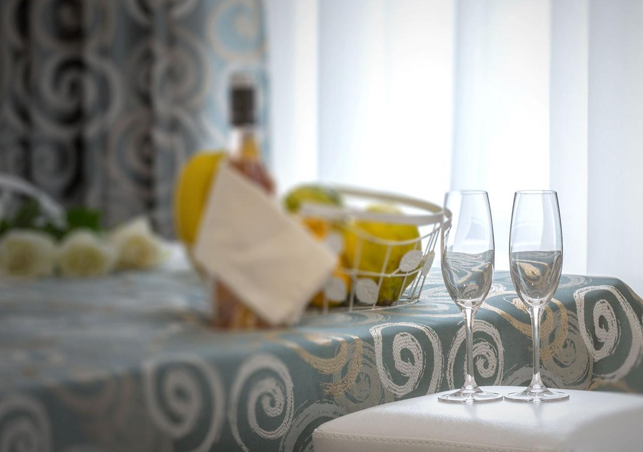 Hotel Capri بلوفديف المظهر الخارجي الصورة