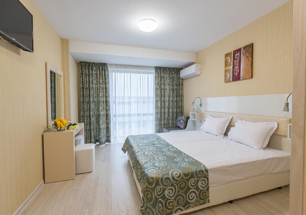 Hotel Capri بلوفديف المظهر الخارجي الصورة